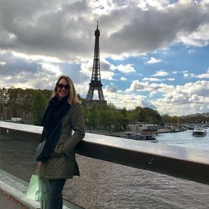 Meet your Posher, Mia